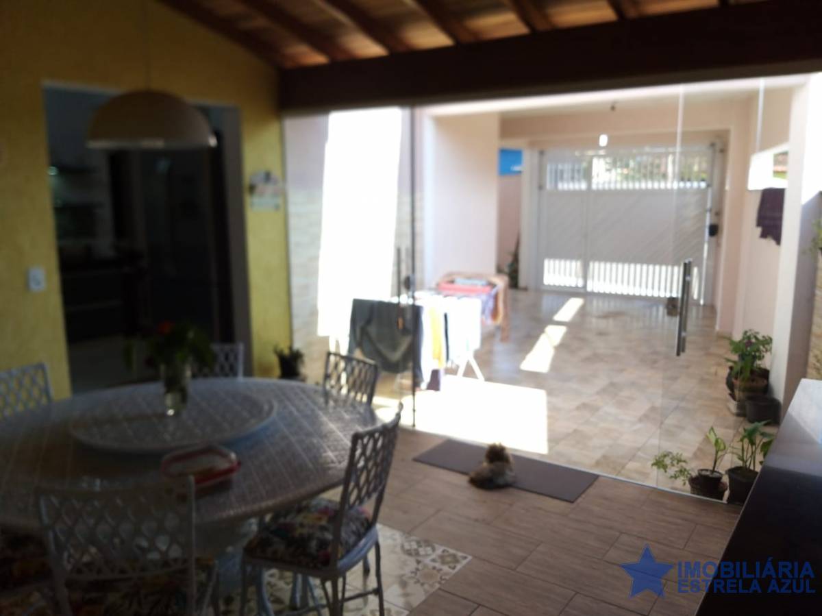 Conjunto no bairro Parque Daville