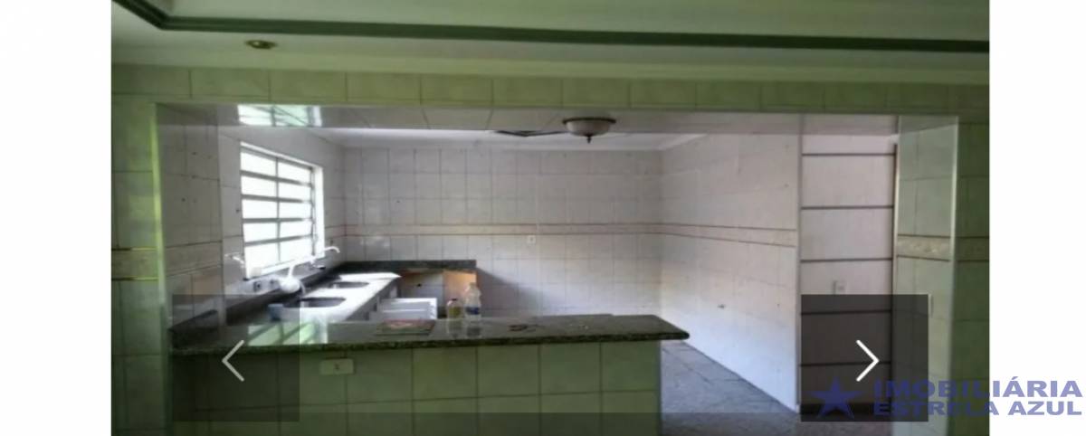 Conjunto no bairro Perus