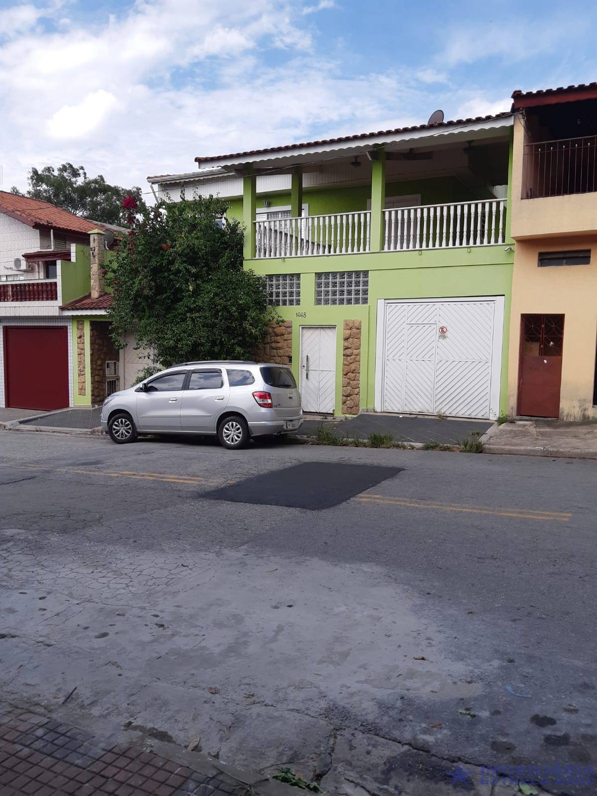 Conjunto no bairro Perus