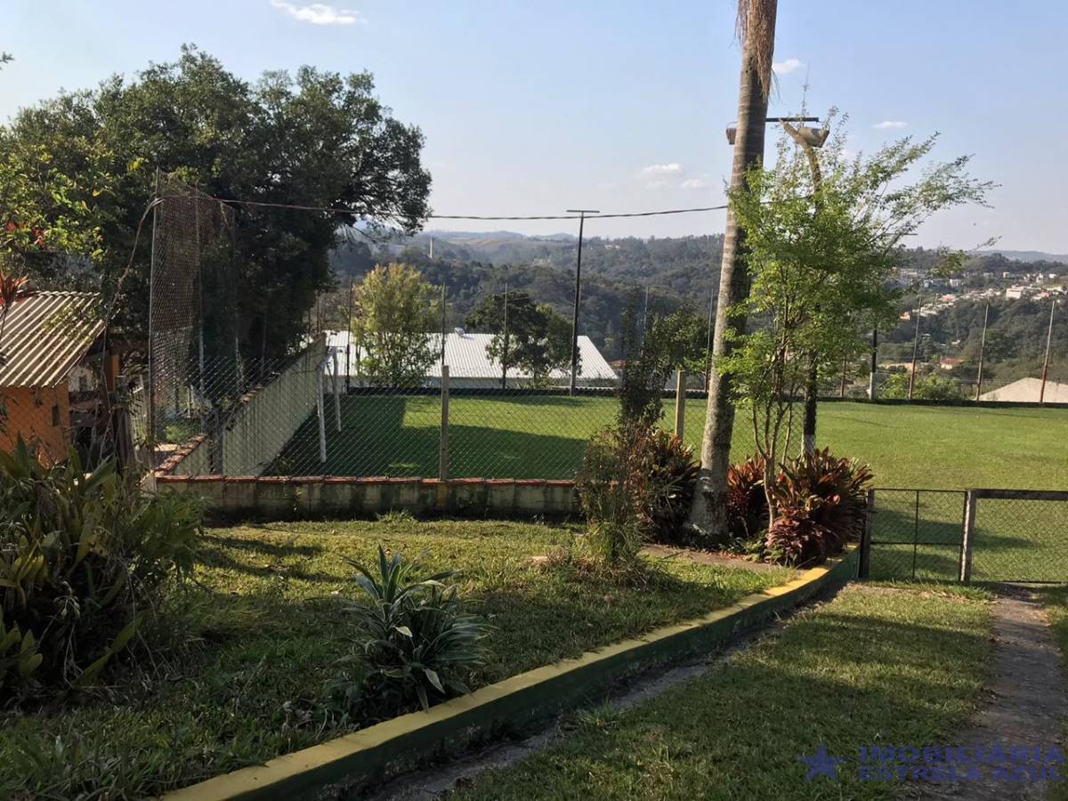 Chácara no bairro Chácaras Bom Tempo