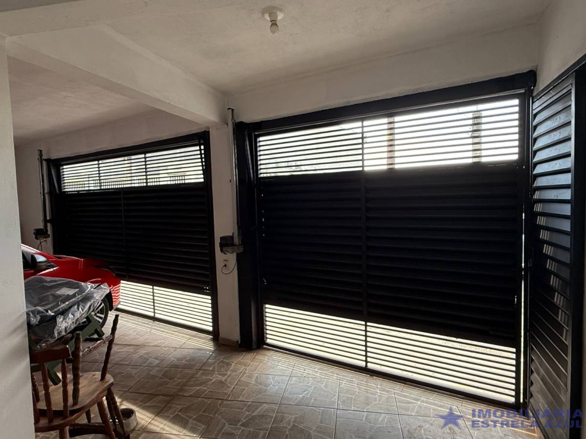 Conjunto no bairro Perus