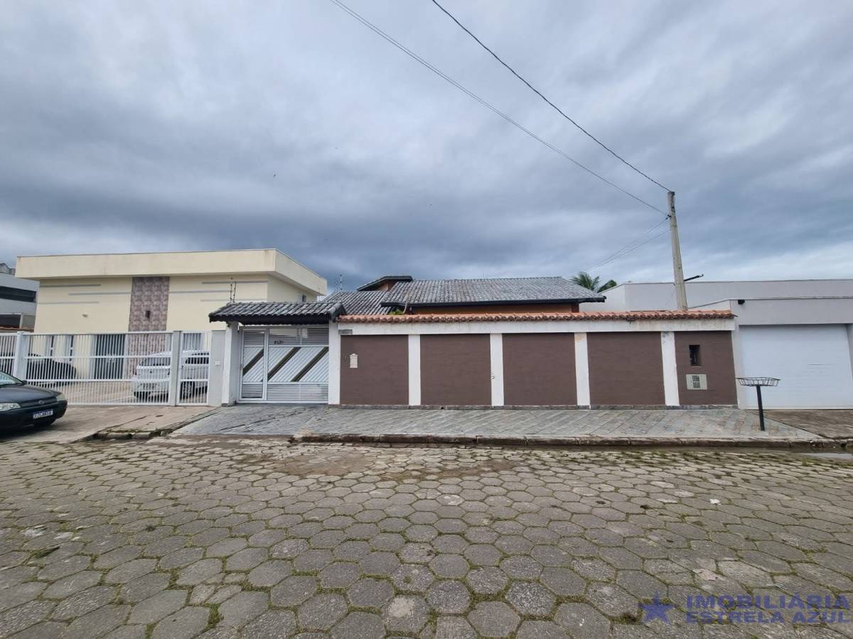 Casa no bairro Parque Turistico