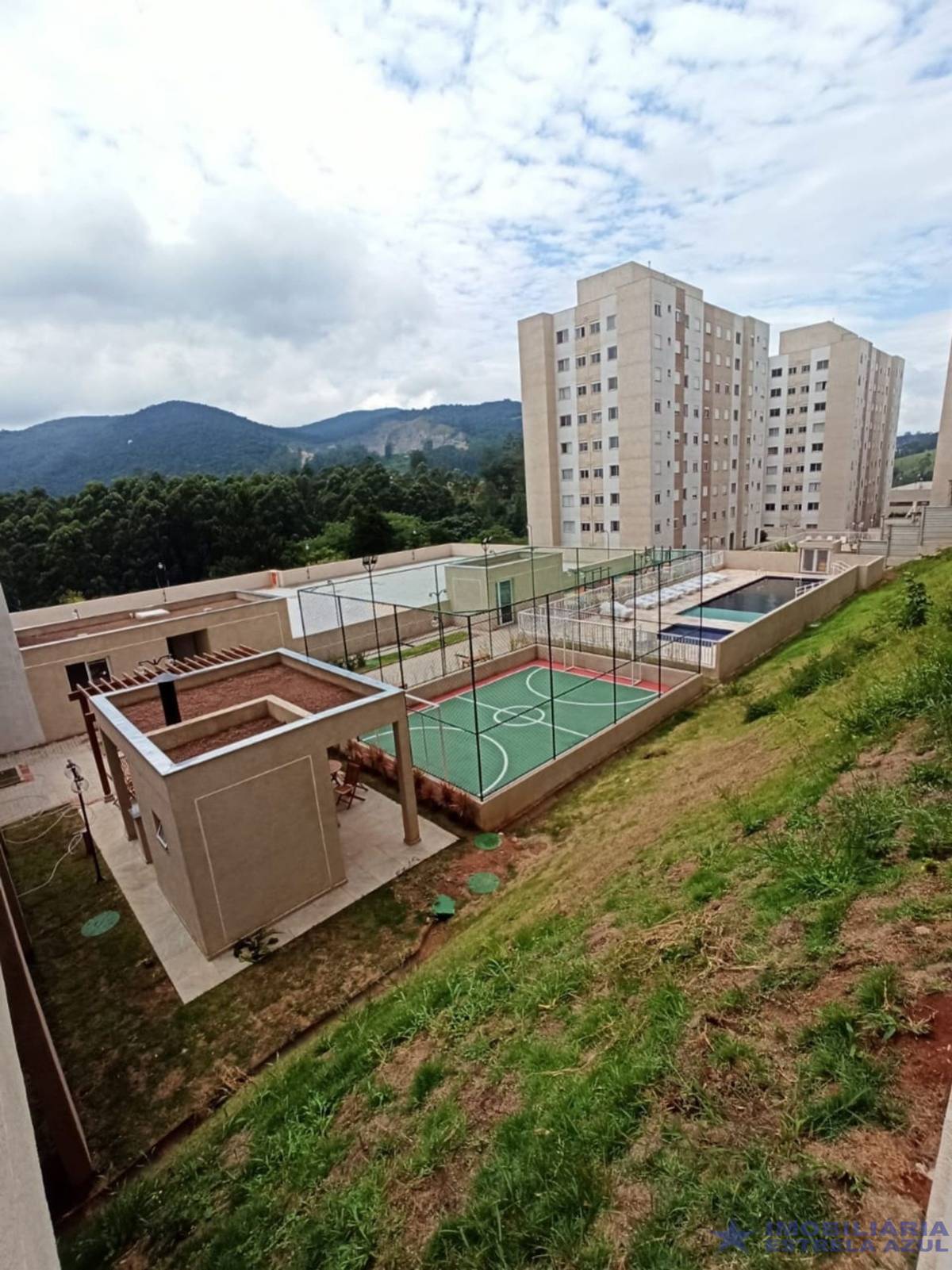 Apartamento no bairro Perus