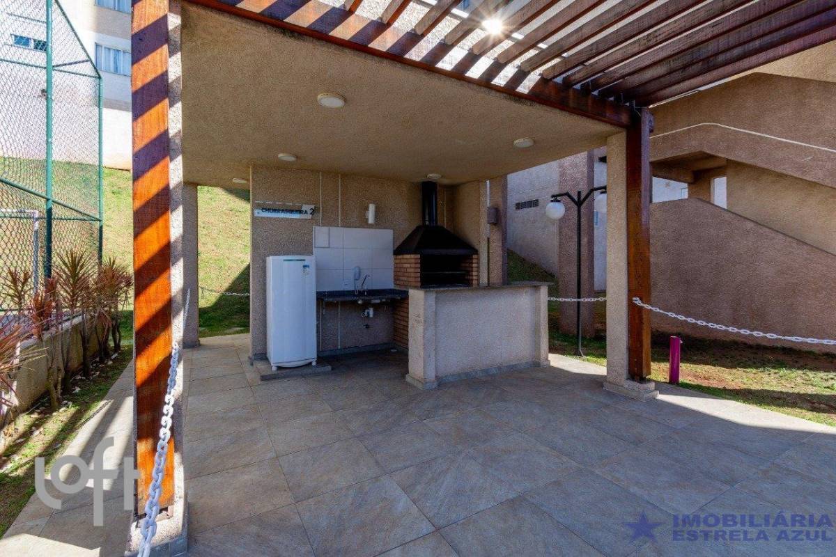 Apartamento no bairro Perus