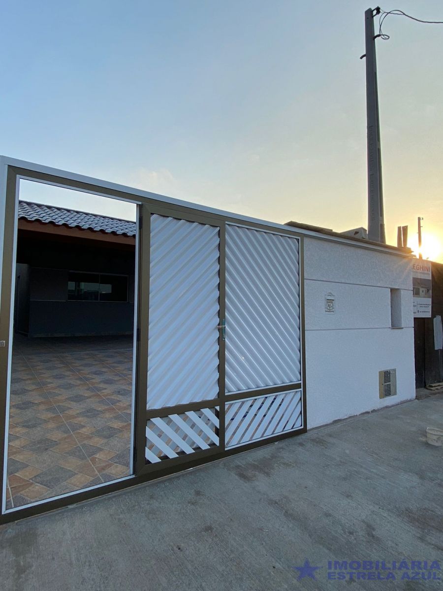 Casa para venda no bairro Cidade Nova Peruibe em Peruíbe