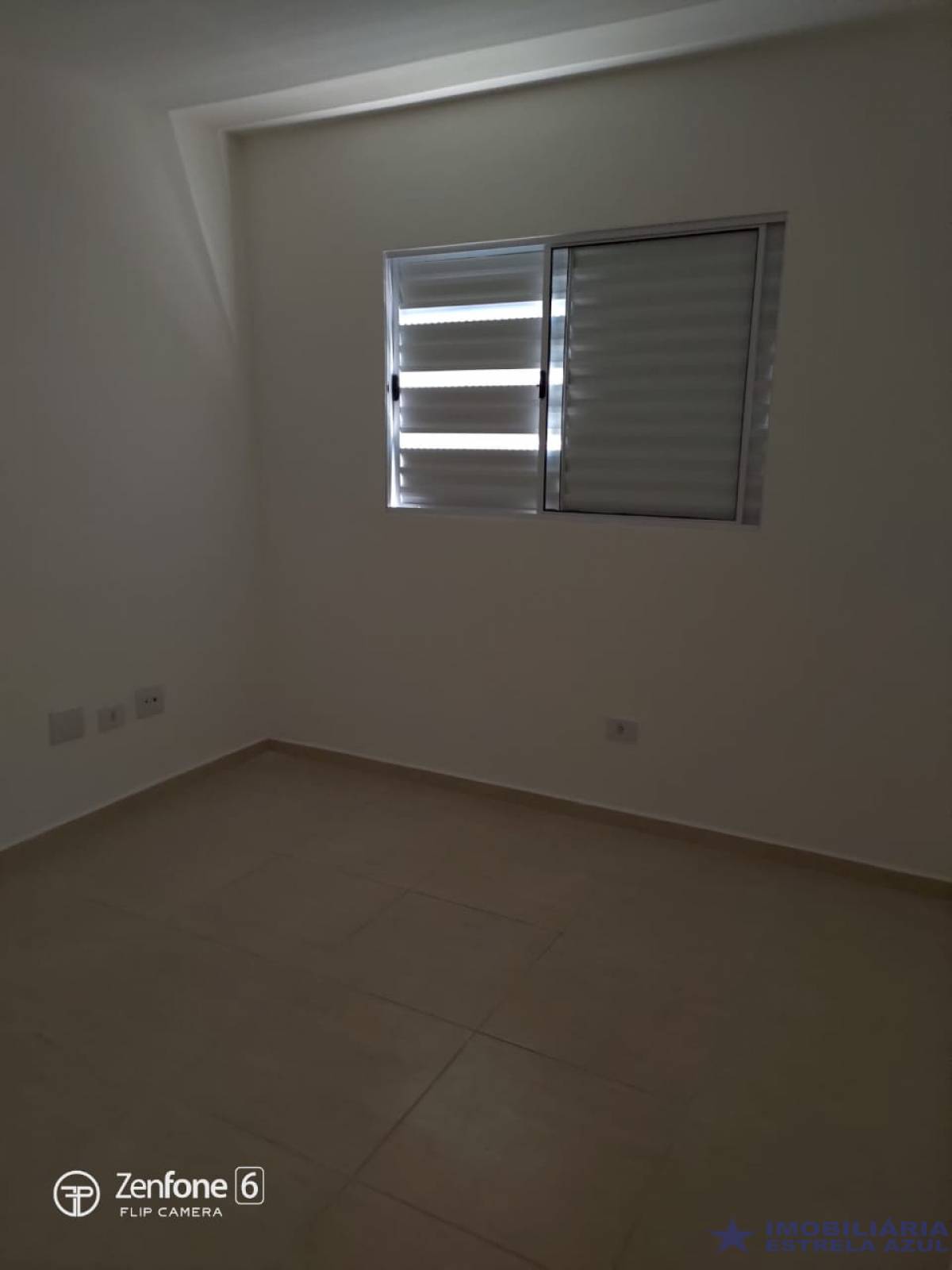 Conjunto no bairro Perus