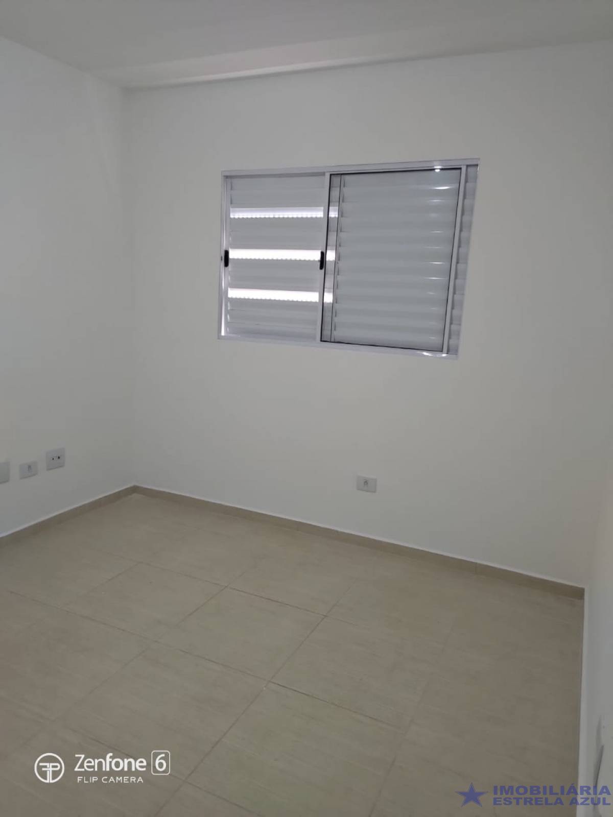 Conjunto no bairro Perus