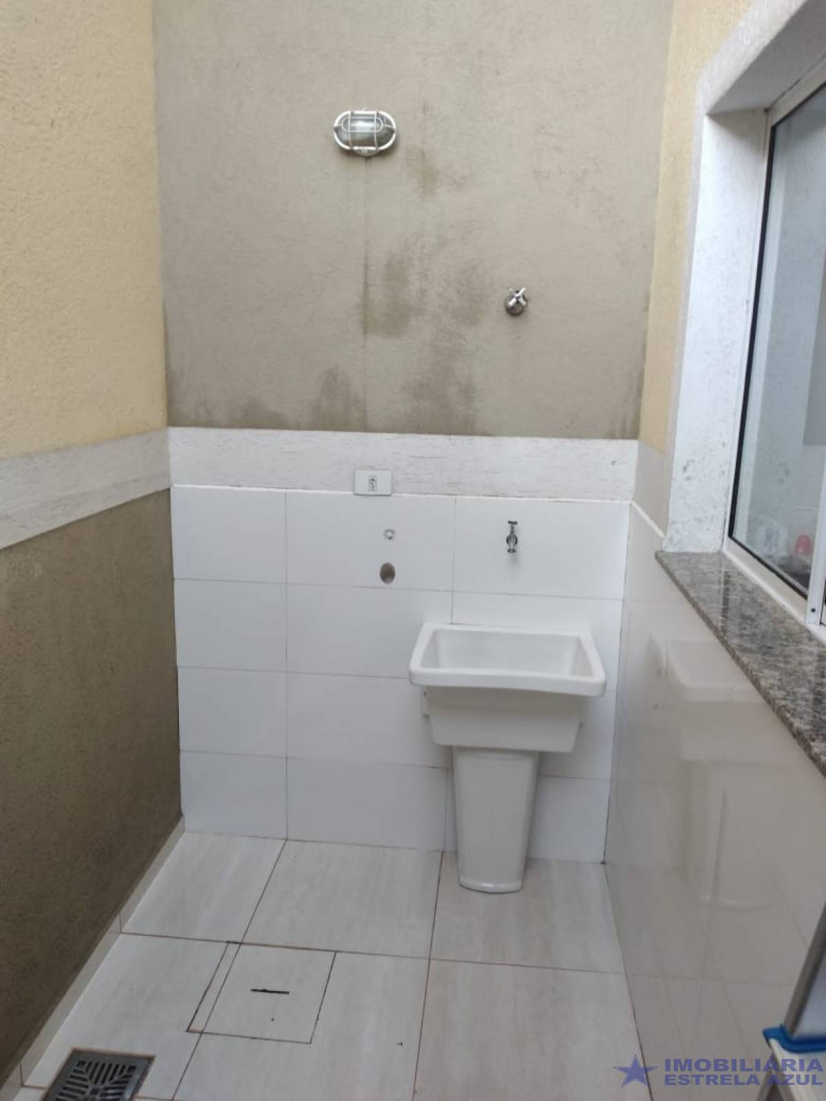 Conjunto no bairro Perus