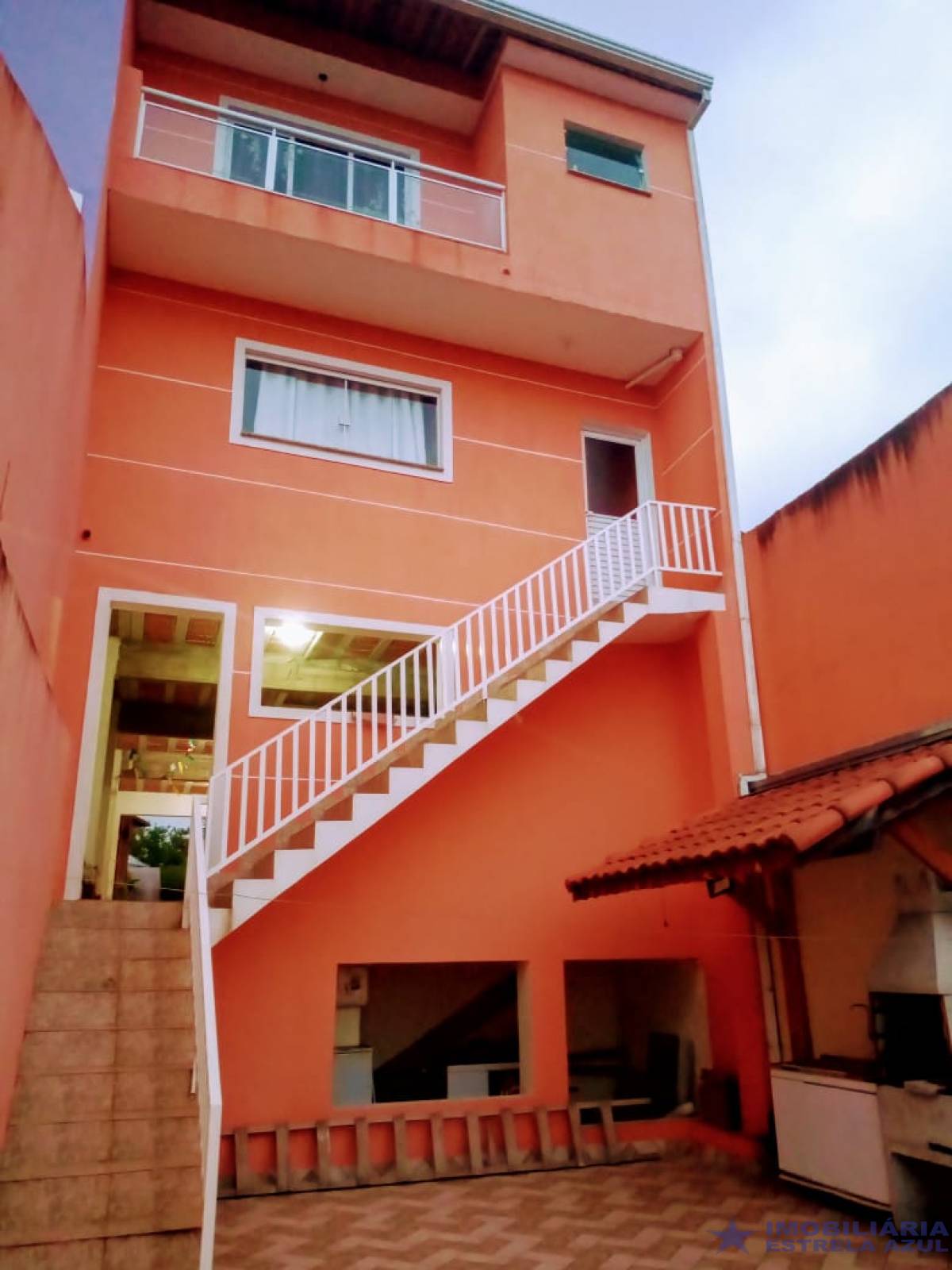 Conjunto no bairro Real Park