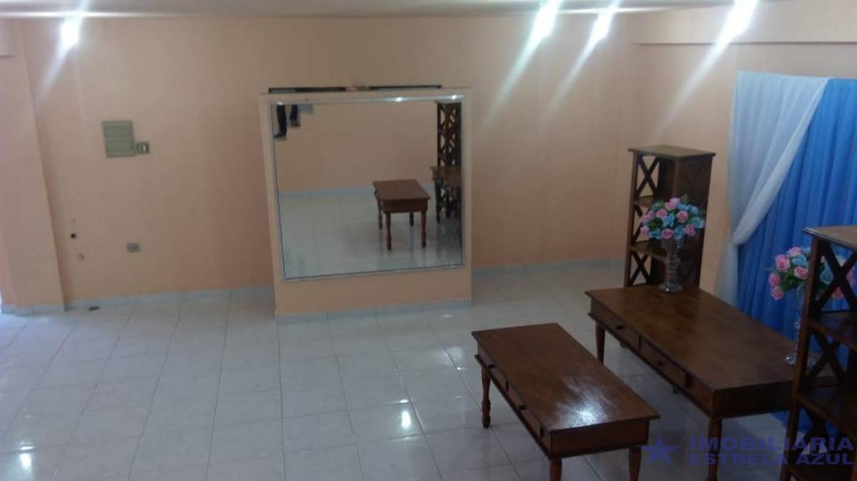 Conjunto no bairro Perus