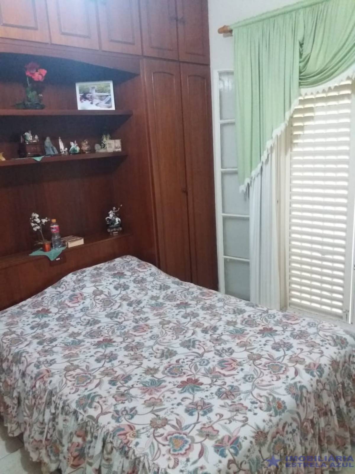 Conjunto no bairro Perus