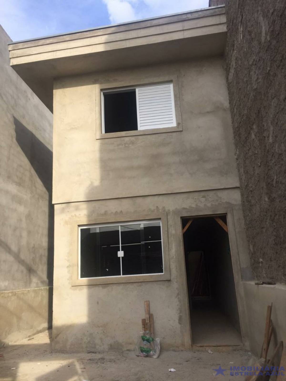 Conjunto no bairro Parada de Taipas