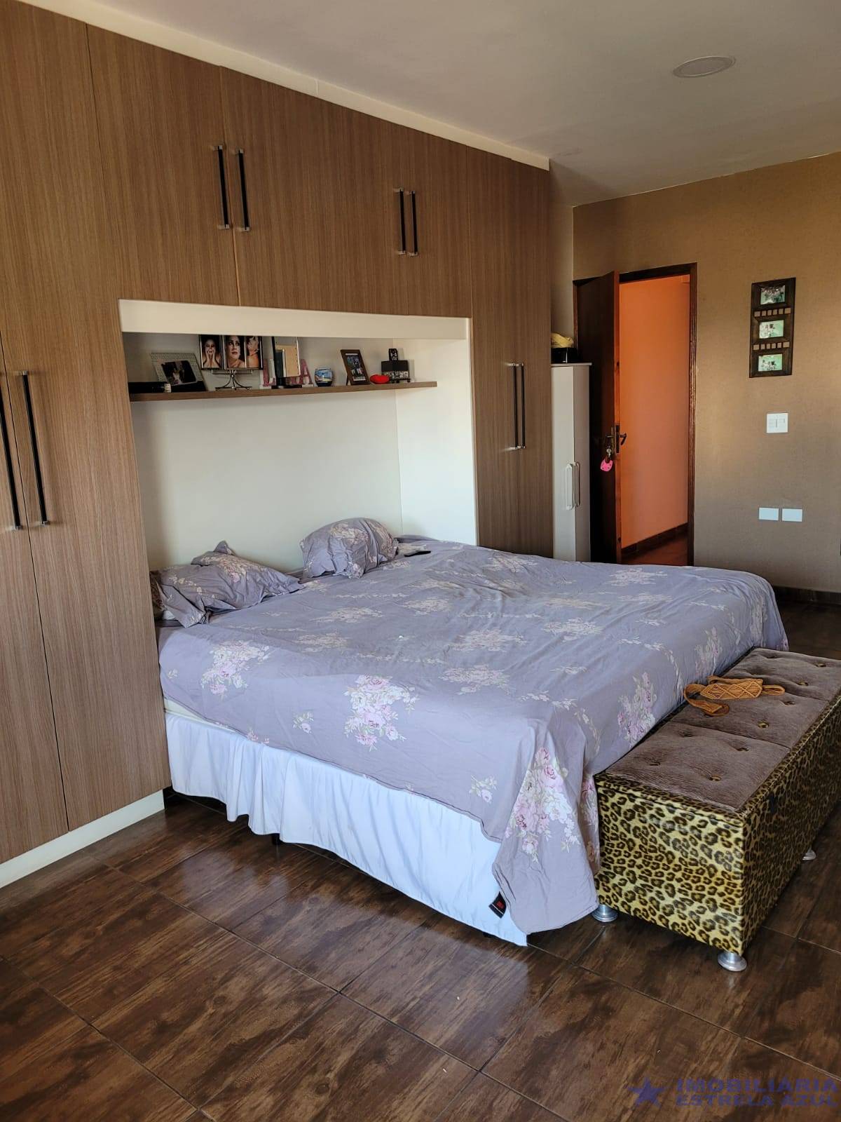 Conjunto no bairro Perus