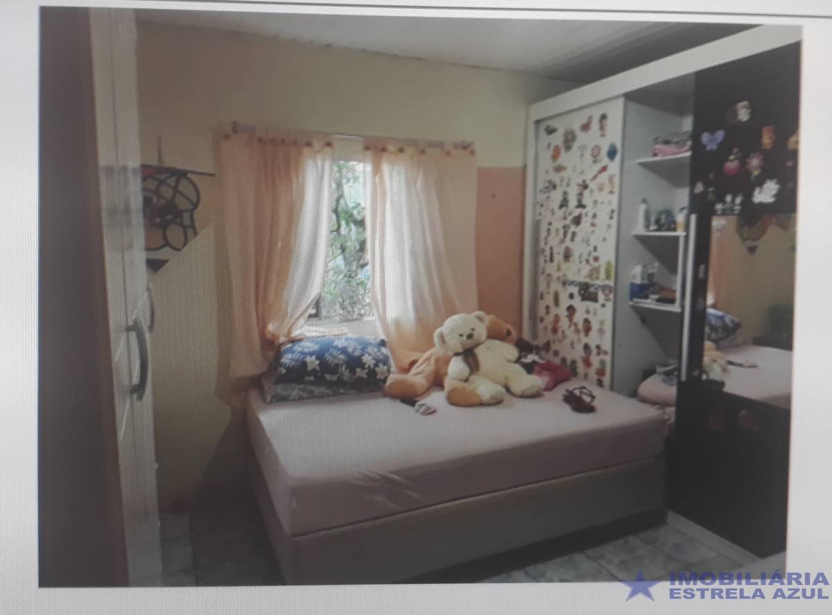 Conjunto no bairro Perus