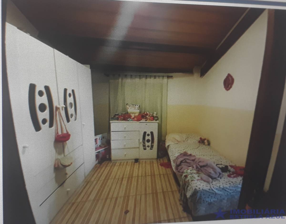 Conjunto no bairro Perus