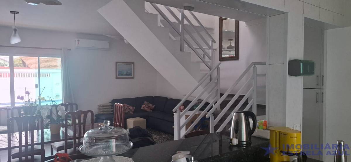 Conjunto no bairro Jardim Márcia 1