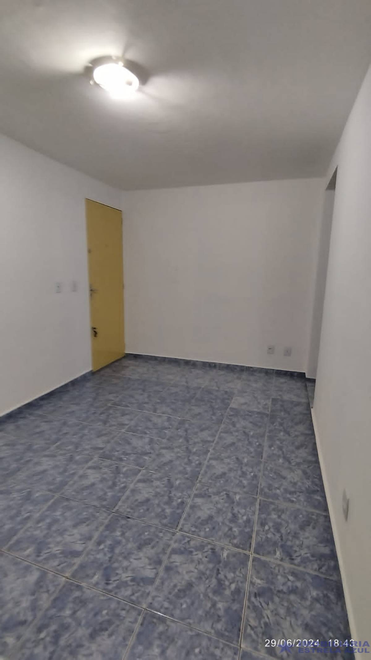 Apartamento no bairro Perus