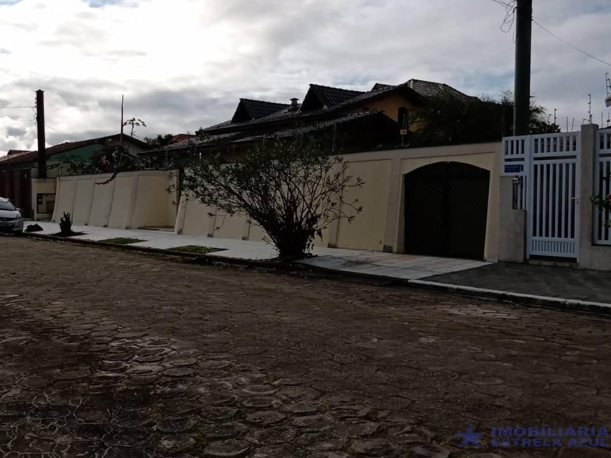 Casa no bairro Parque Turistico