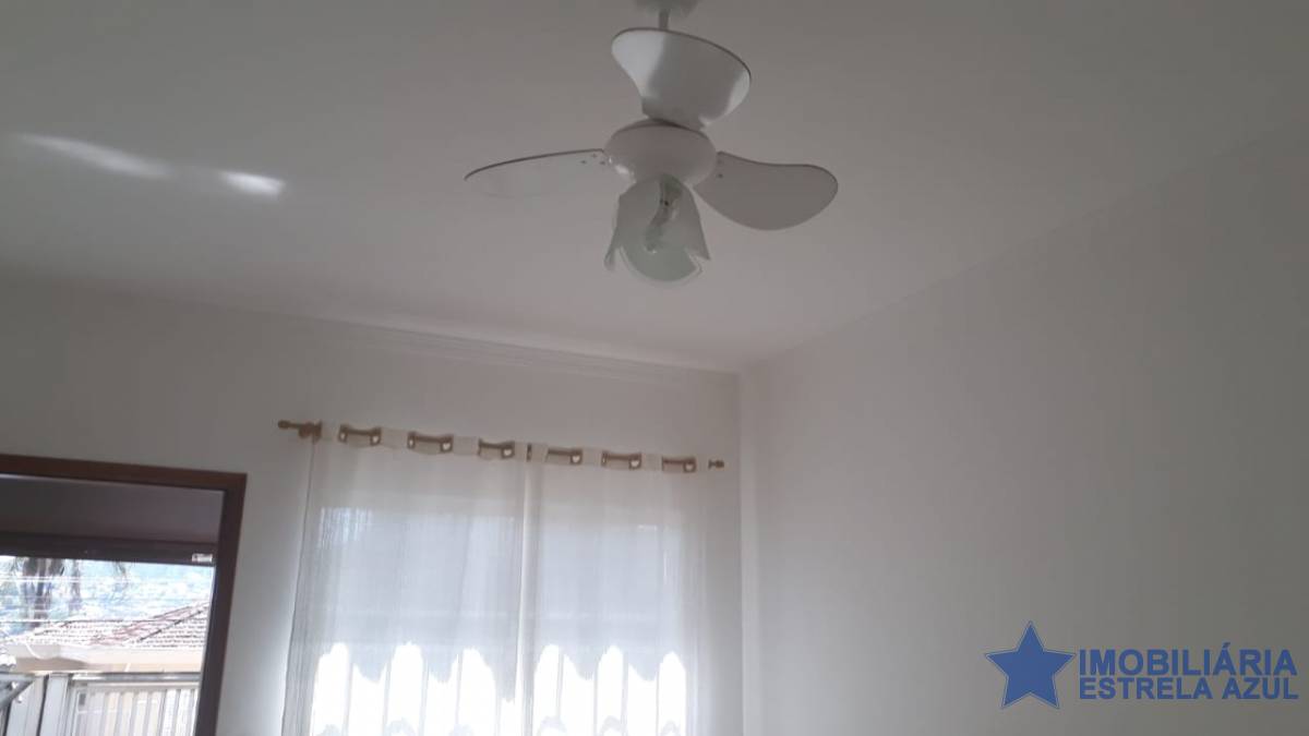 Conjunto no bairro Perus