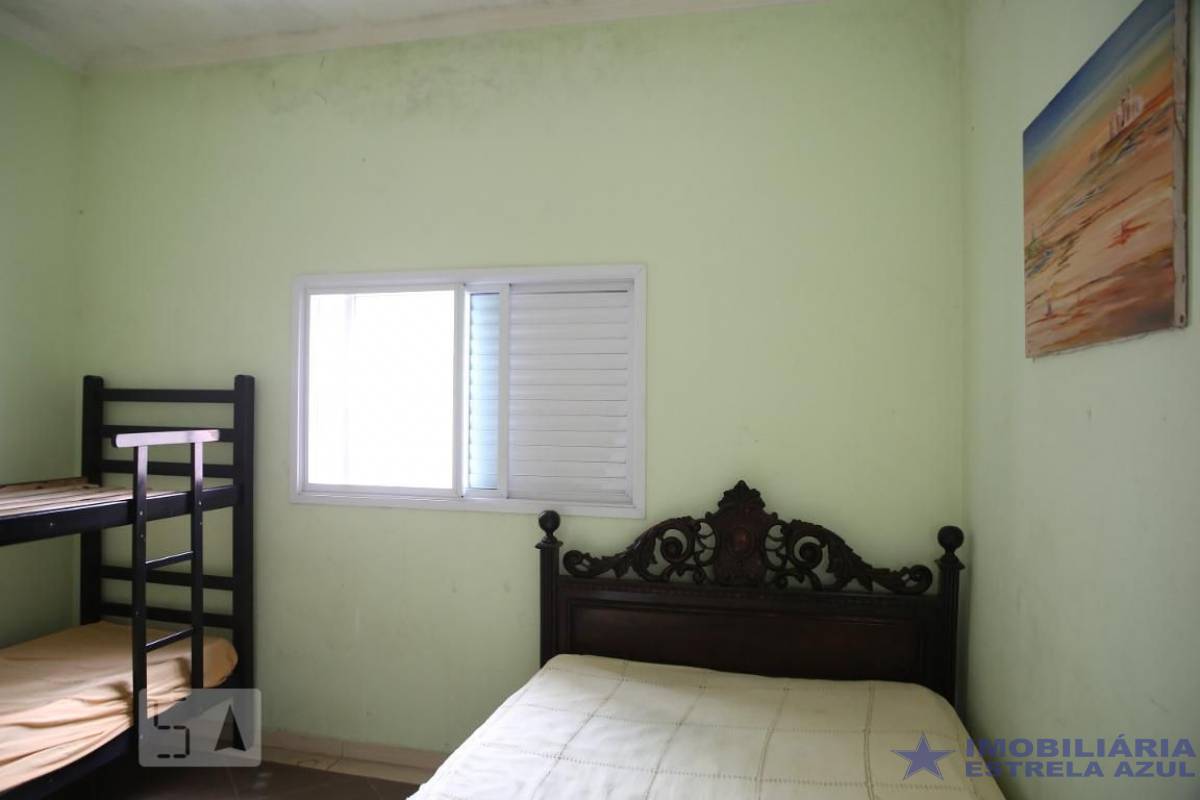 Conjunto no bairro Balneário Maracanã