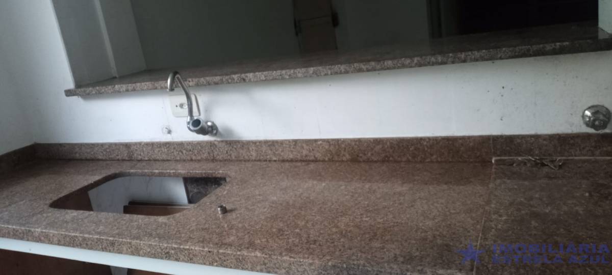 Conjunto no bairro Perus