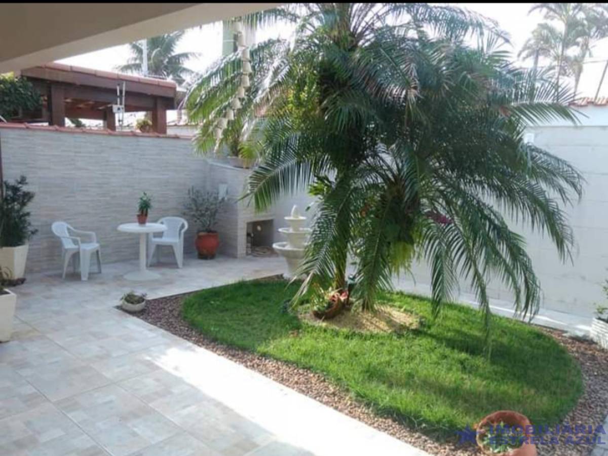 Casa no bairro Sol e Mar 