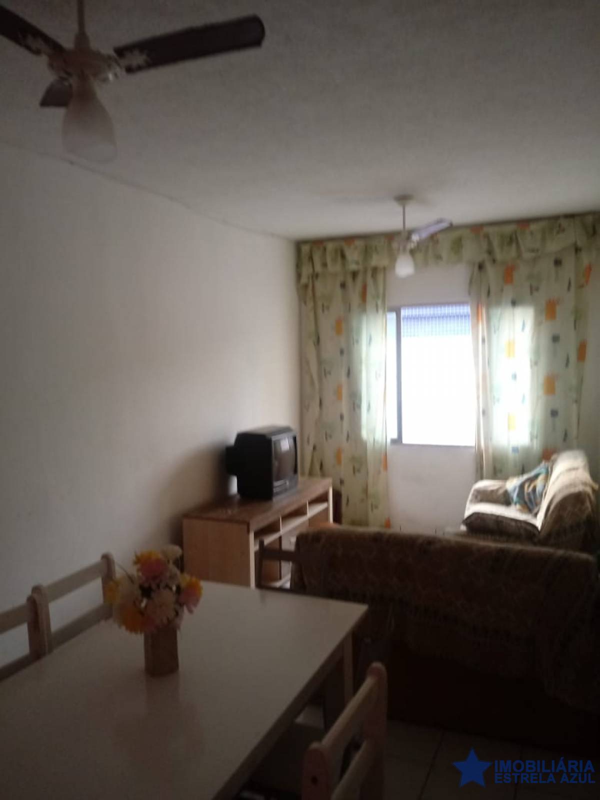 Apartamento no bairro Balneário Tupy