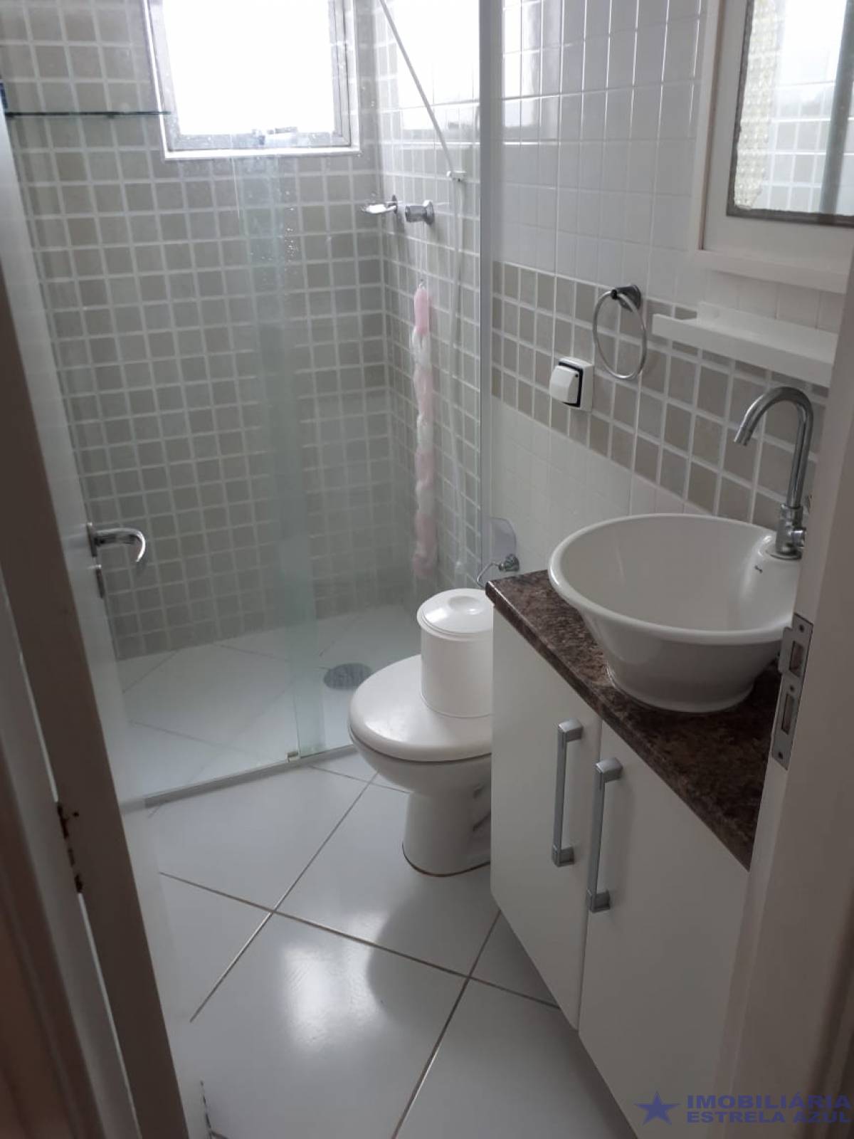 Apartamento no bairro Vila Guilhermina
