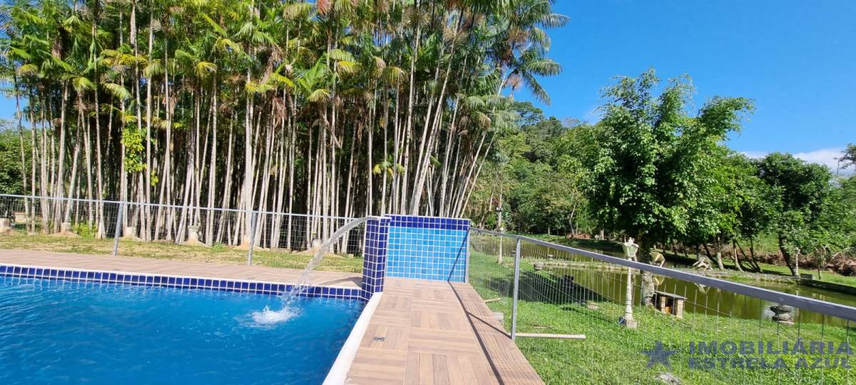 Sítio no bairro Martin Afonso 